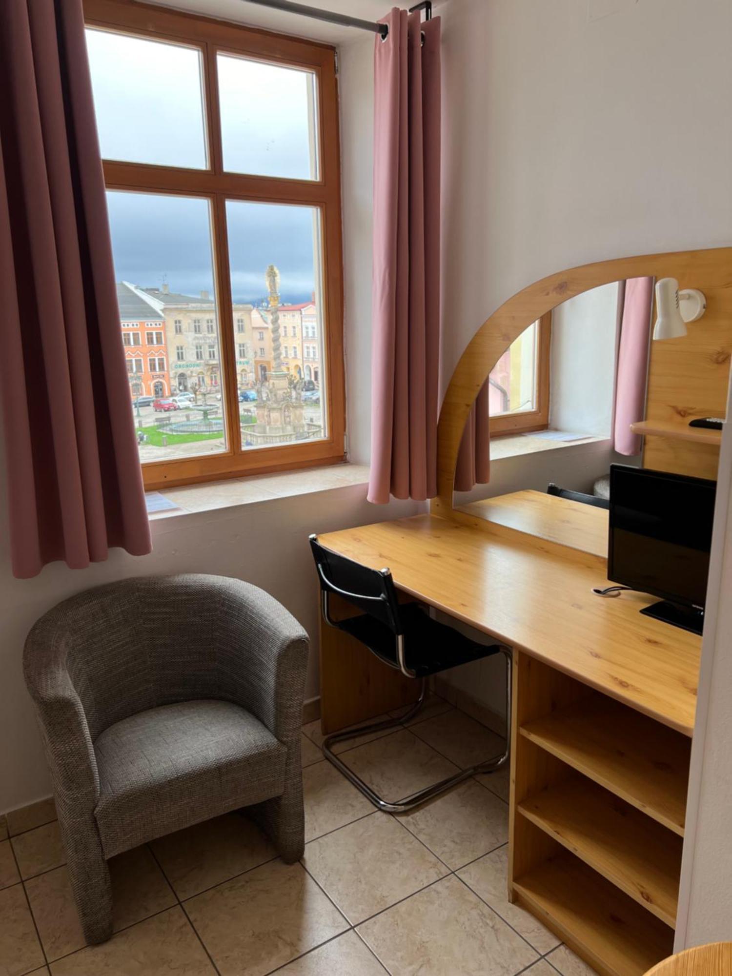Hotel Praha Broumov Kültér fotó